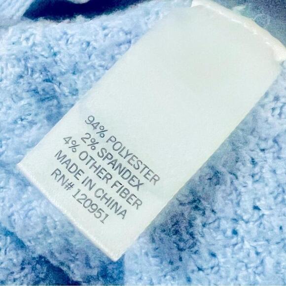 3 set sweaters Women's Croft Barrow, SO,Classic Cable-Knit Crewneck, V Neck - Picture 9 of 10